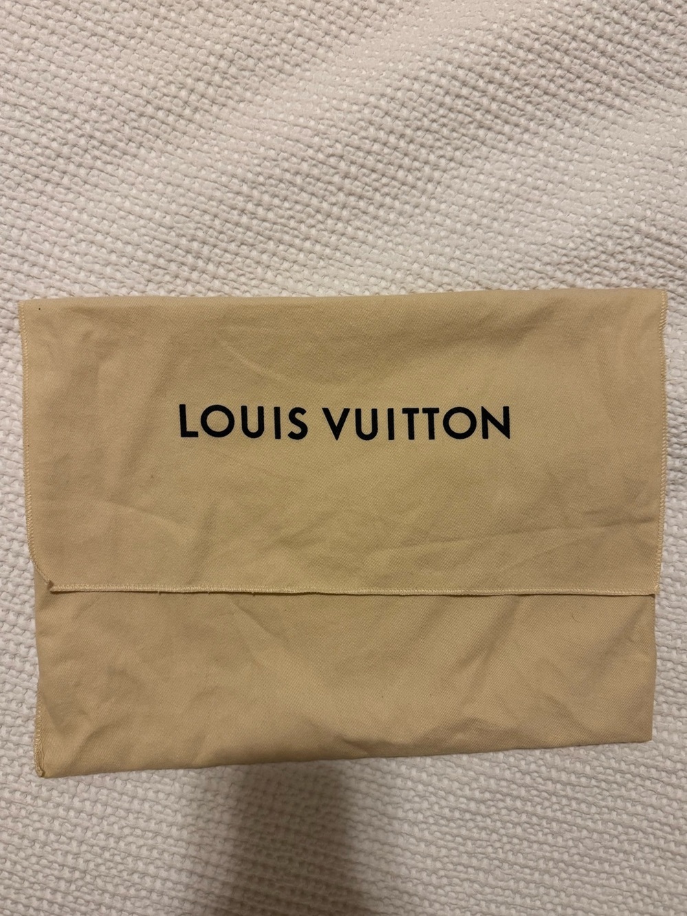 Louis Vuitton Beige Dust Bag with Logo 11x14